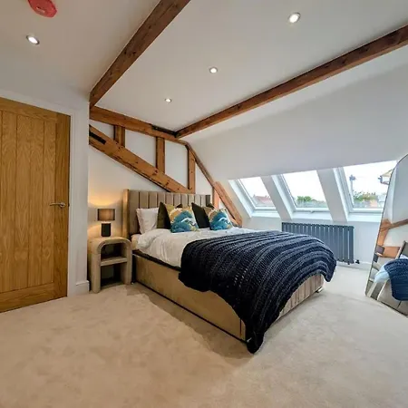 Holiday home Luxury Chapel - Hot Tub - Dog Friendly - Sleeps 10